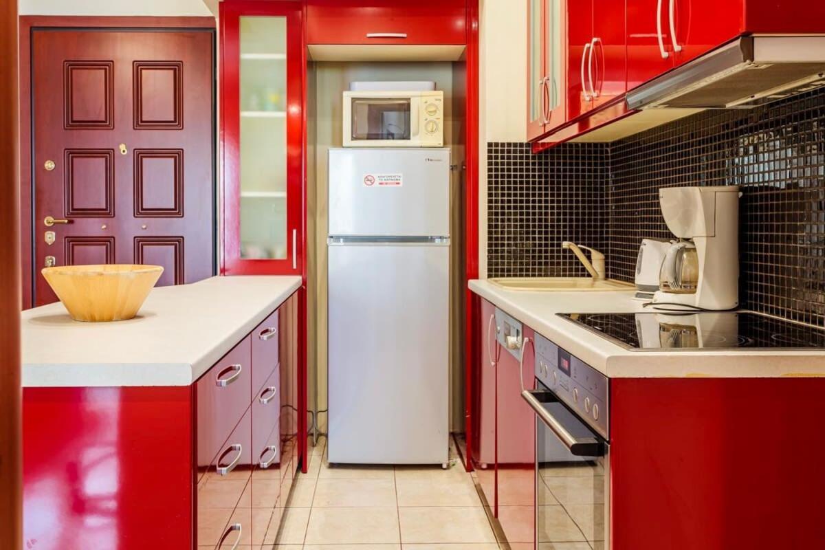 Athens Strawberry Hideaway - City Chic Retreat Exterior photo